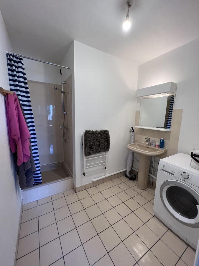 Appartement Accueillant, Tres Bien Situe Нант Екстер'єр фото