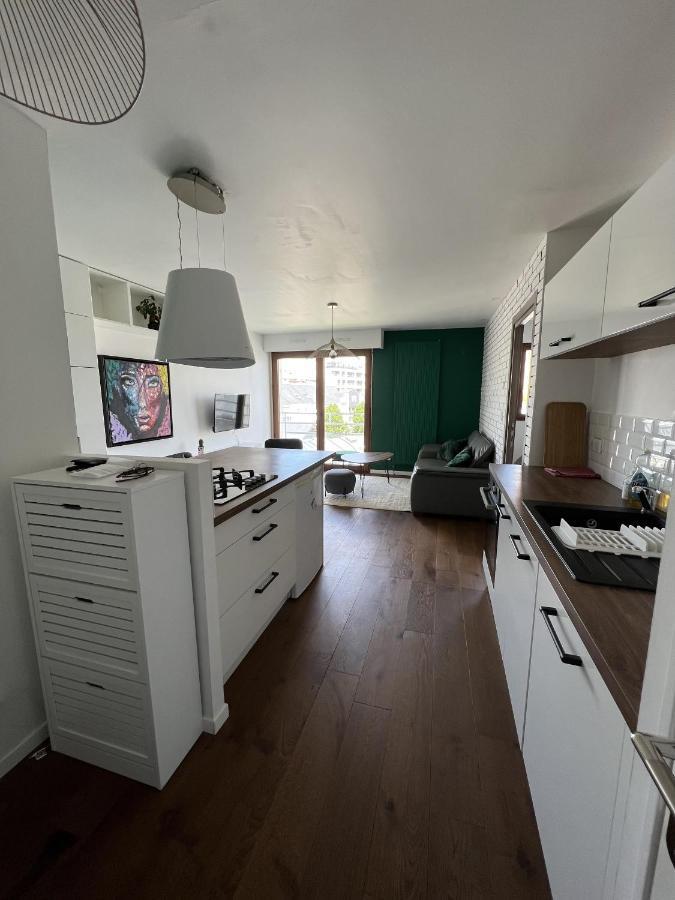 Appartement Accueillant, Tres Bien Situe Нант Екстер'єр фото